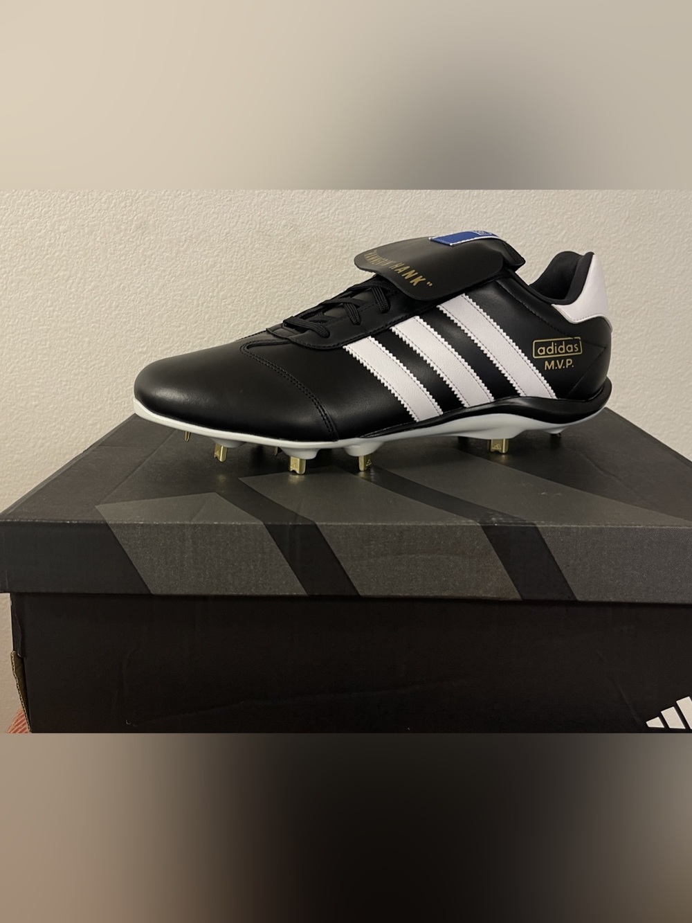 Adidas 400 Slugger 2024 Hank Aaron Baseball Cleats Men